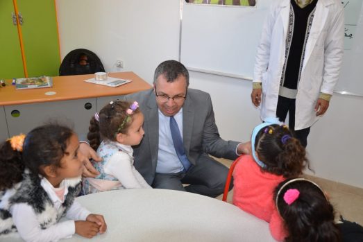 السيد الحبيب ندير عامل إقليم سيدي قاسم، يقوم بزيارة تفقدية لعينة من وحدات للتعليم الأولي